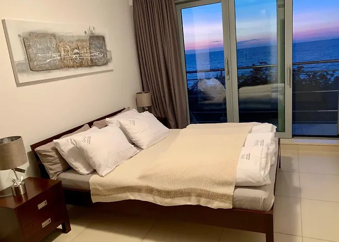 Wechta Baltic 608 Z Widokiem Na Morze